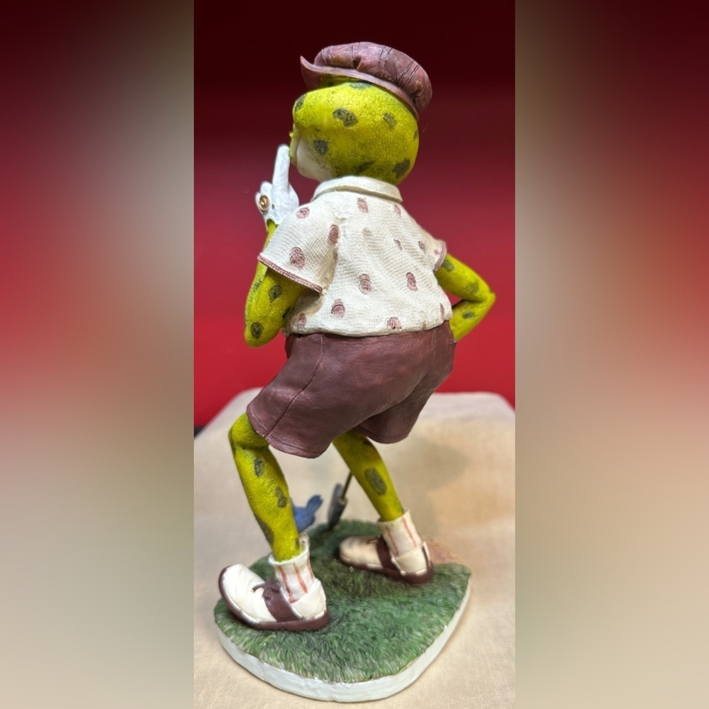 Mr Frog Goes Golfing Resin Figurine Statue Approximately 5.25”x4.25”x10” Birdie - Picture 4 of 15
